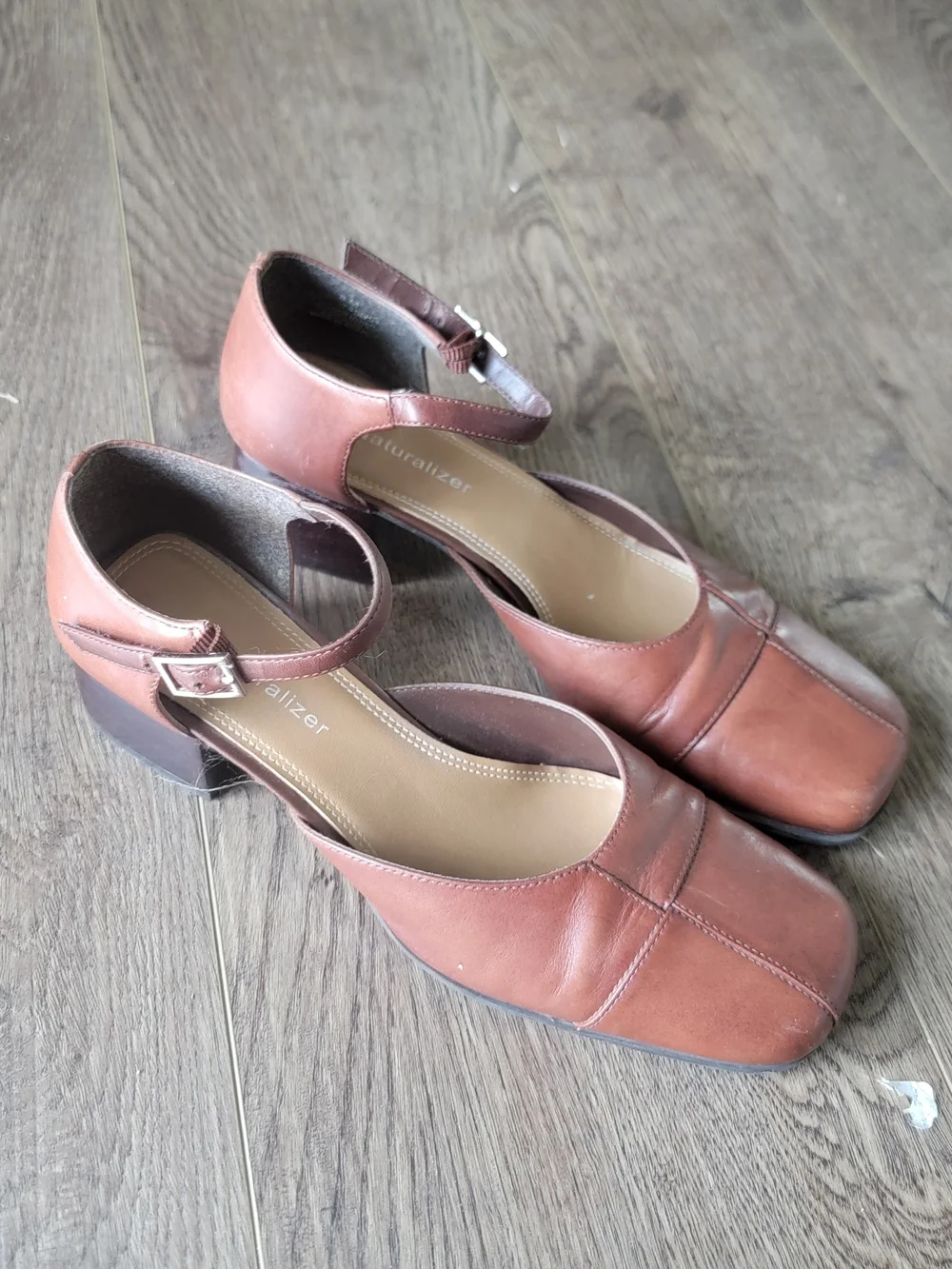 Vintage 90s Naturalizer Women's Brown Leather Ankle-Strap Block Heel Pumps